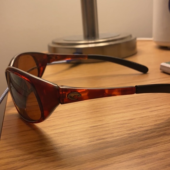 COSTAS WHITE TIPS - Picture 2 of 3